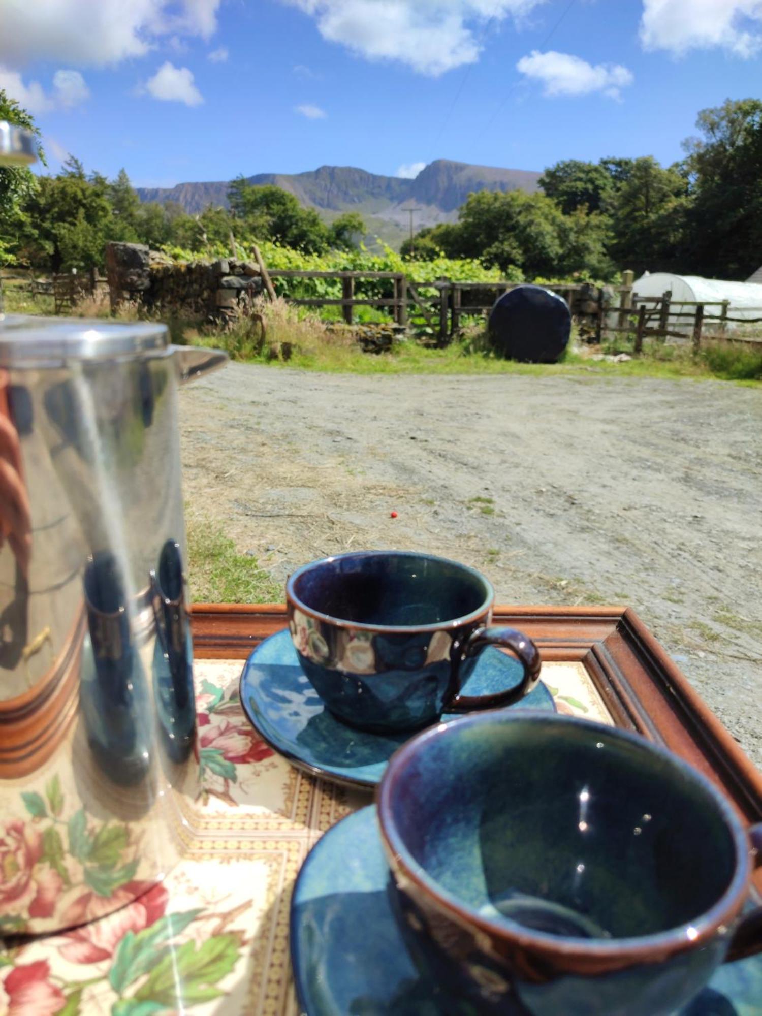 Pandy Farmhouse - Panoramic Mountain Views Within Snowdonia'S National Park - 4X4 Recommended Dolgellau Exterior photo