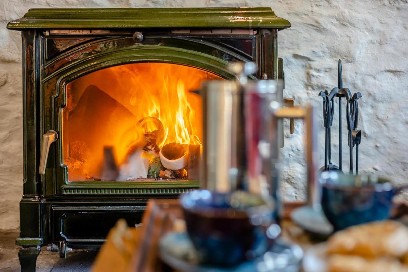 Pandy Farmhouse - Panoramic Mountain Views Within Snowdonia'S National Park - 4X4 Recommended Dolgellau Exterior photo